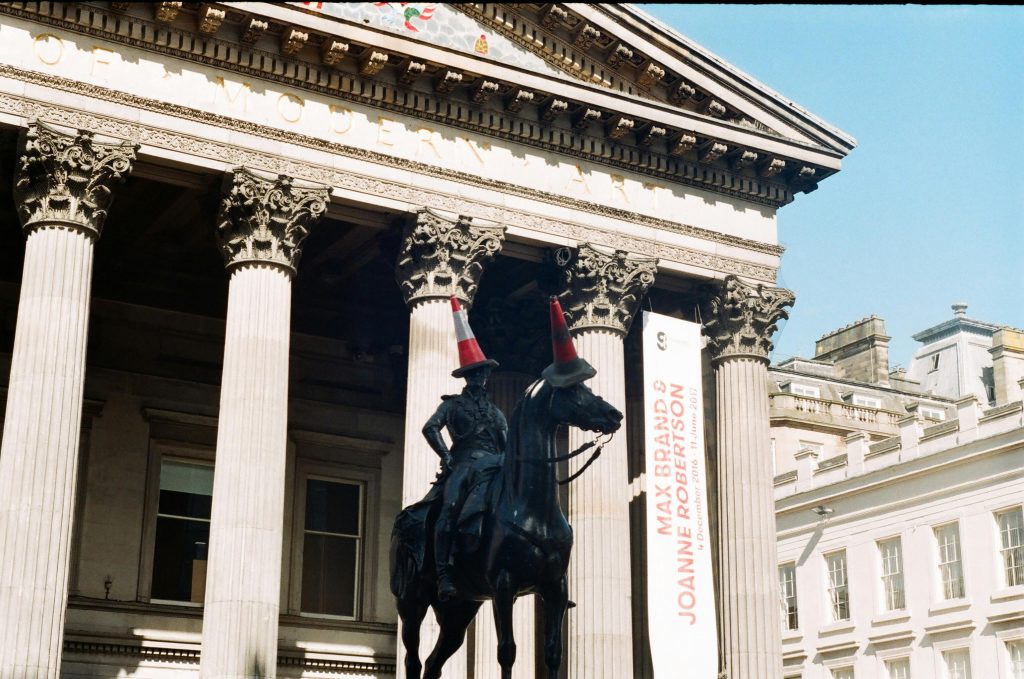 Glasgow Gallery of Modern Art with Duke of Wellington Stature in front